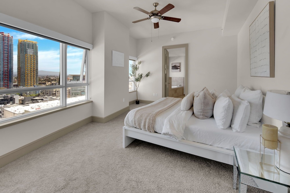 East Village Luxe Stays
