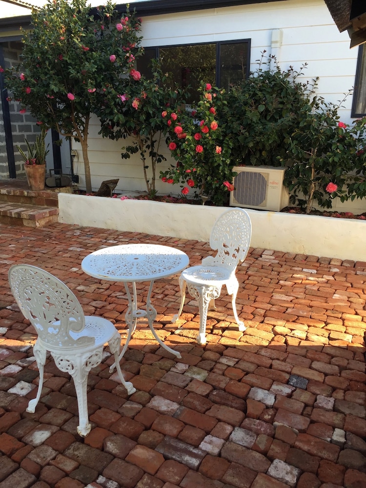 Bakehouse '38 Restaurant & Guesthouse