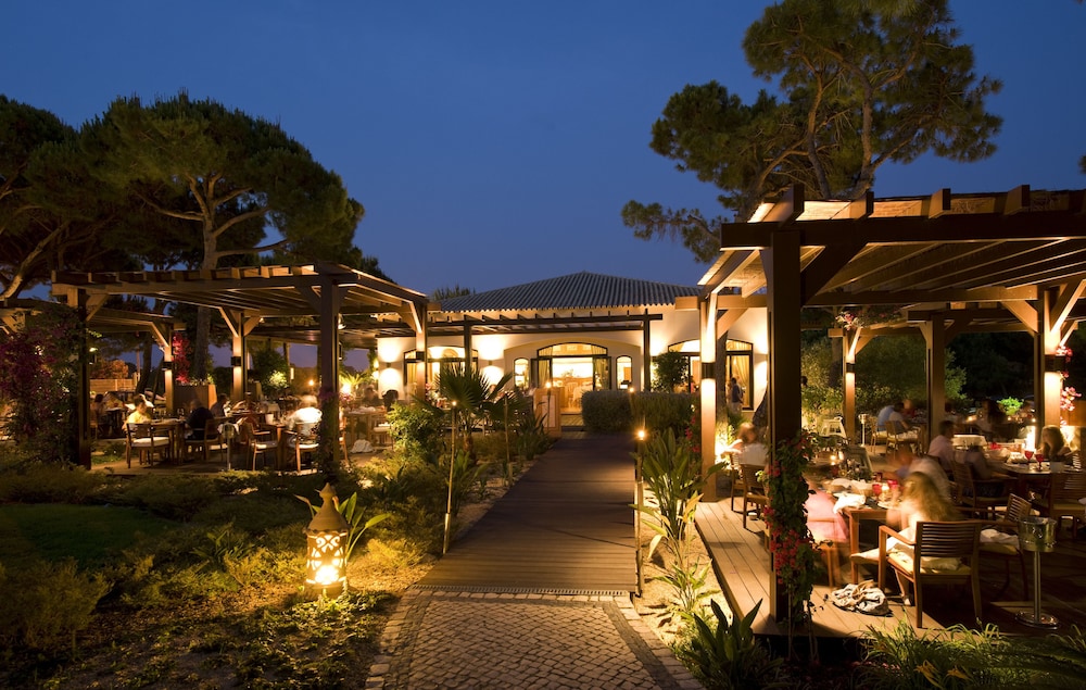 Pine Cliffs Ocean Suites, a Luxury Collection Resort & Spa