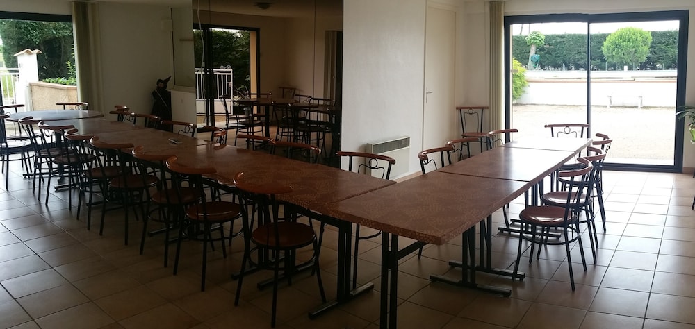 meeting & event spaces