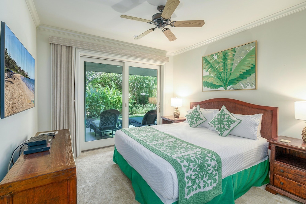 Luxurious Ho'olei 12-2, Lush View, Close to Pool, Sleeps 8 in Beds, Central AC!