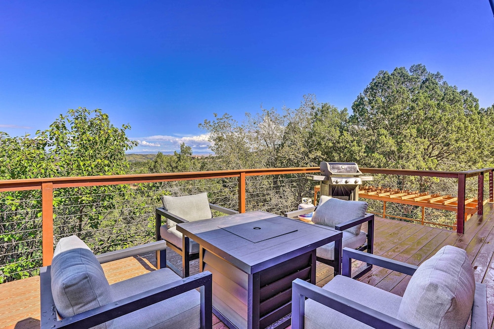 Prescott Vacations - Picturesque Prescott Home w/ Mtn Views Hot Tub - Property Image 30