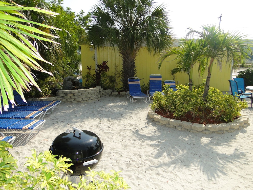 Tropical Breeze Beach Club