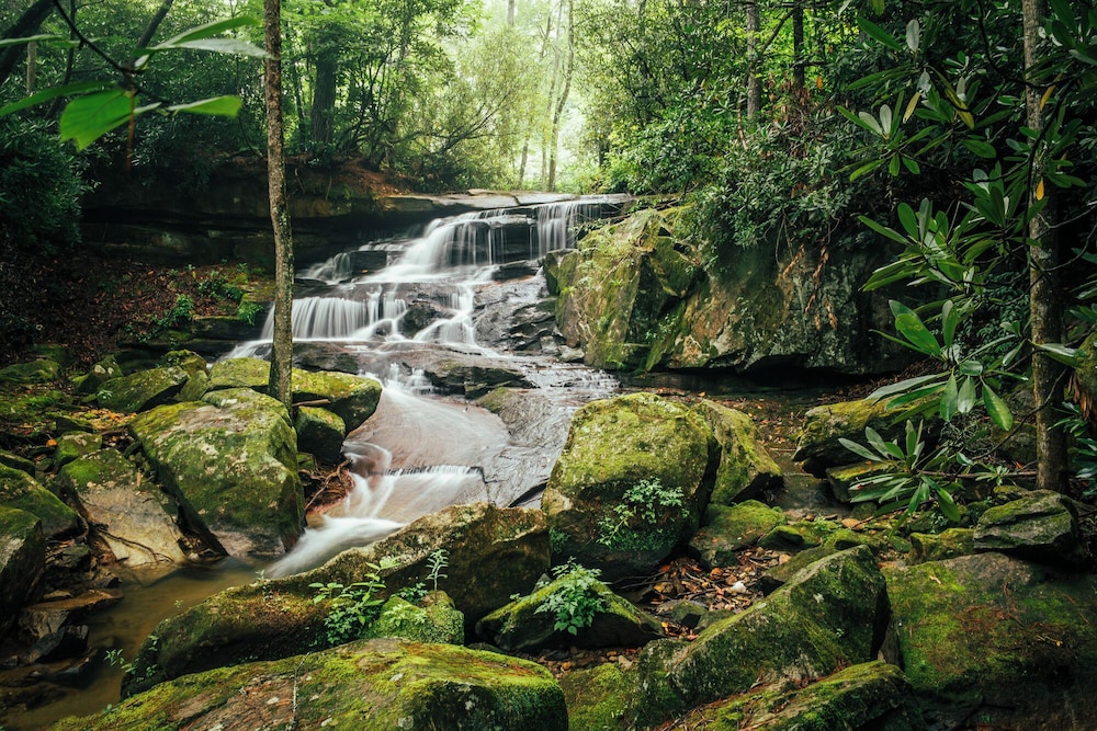 Tuxedo Falls