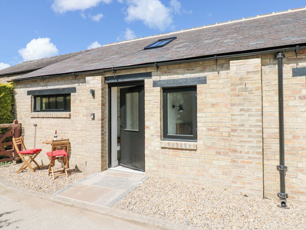 Hadrian Barn 1