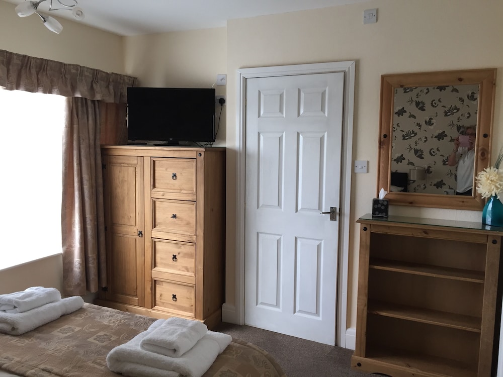 Skegness Vacations - The Northdale Hotel Ltd - Property Image 78