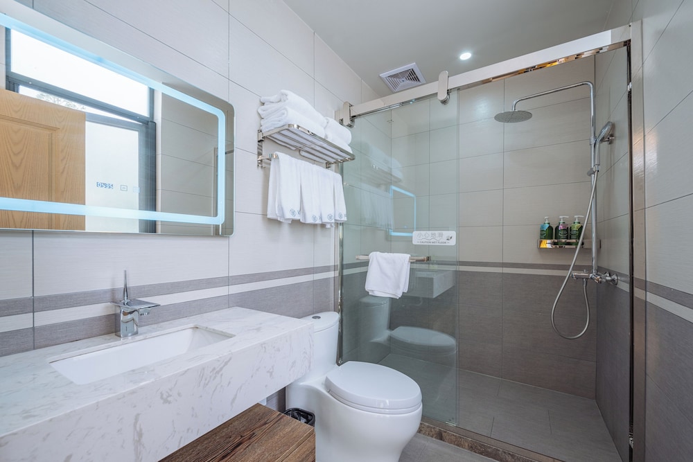Yinshu Lunas Vila Courtyard Garden Resort Hotel (Shanghai International Tourism Resort Branch)