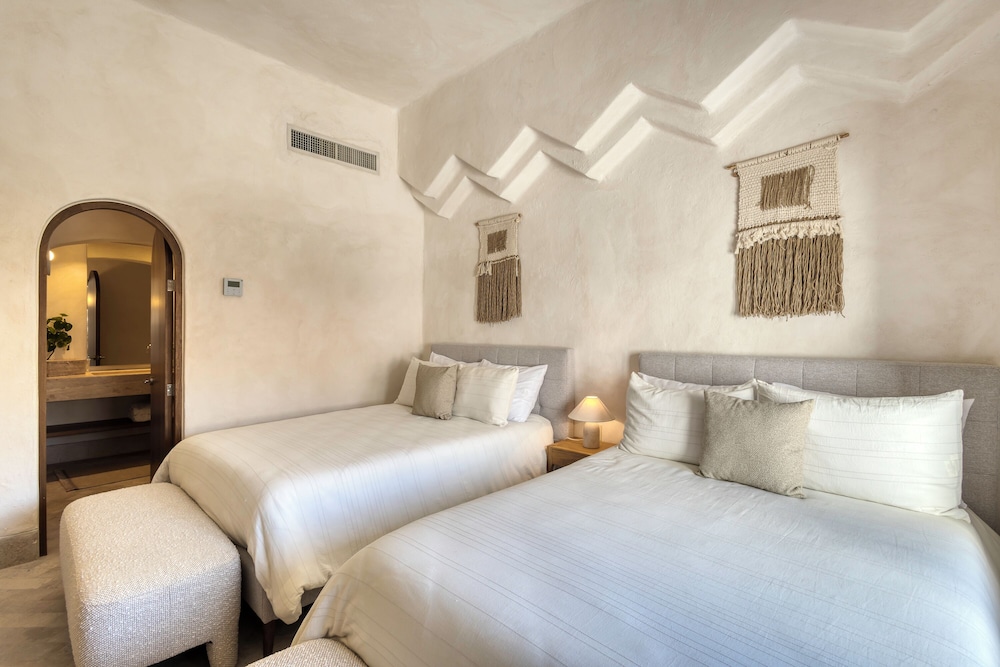 Casa Nima by Lumina
