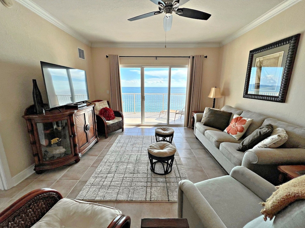 Crystal Shores West 707