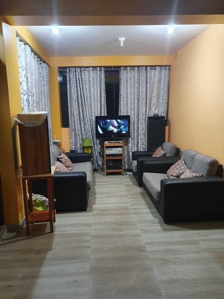 Maxi's House view 3