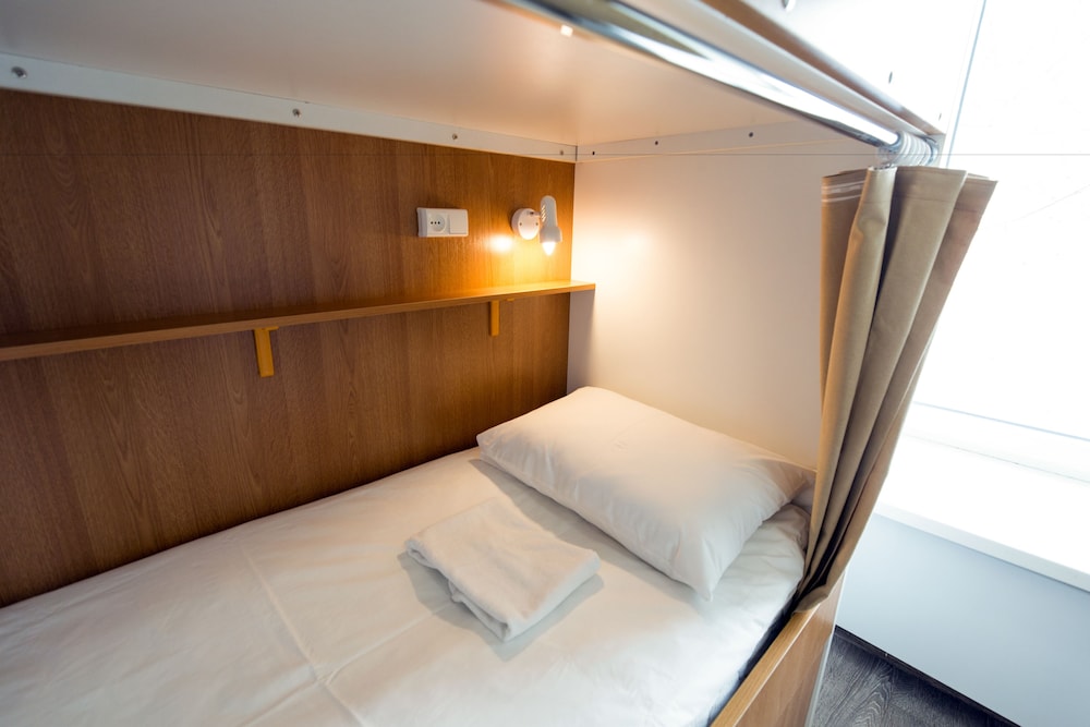 Makarov Hostel