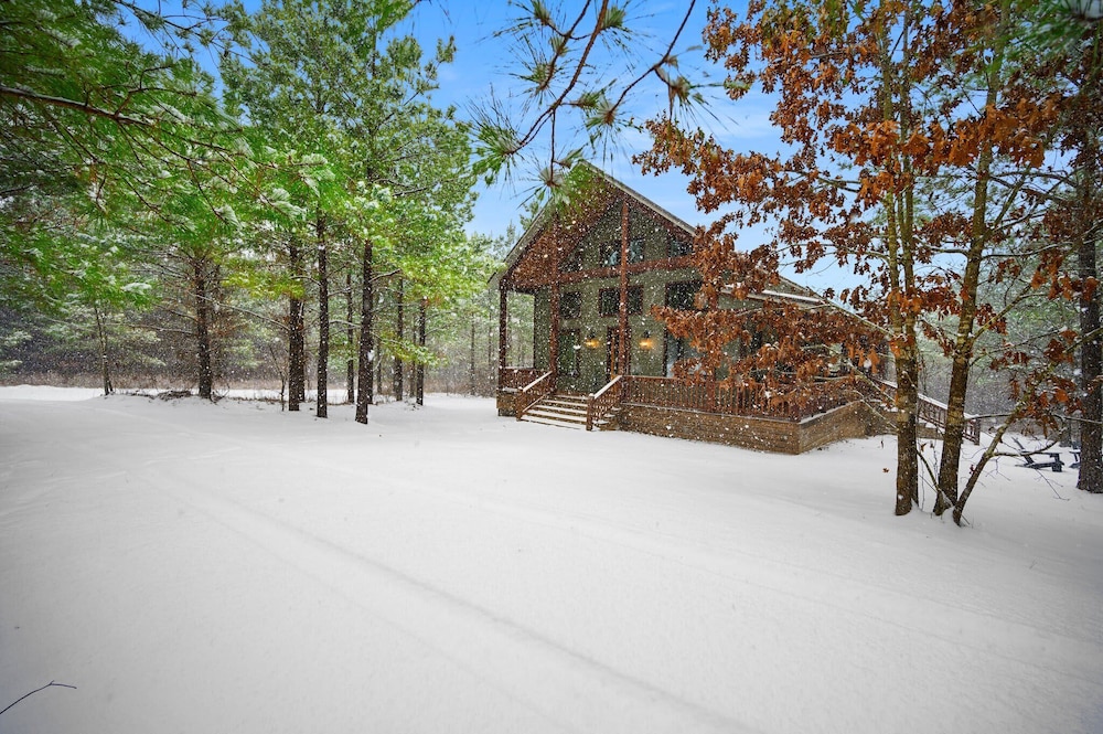Quiet/private Cabin - Couples/family - Ideal Location