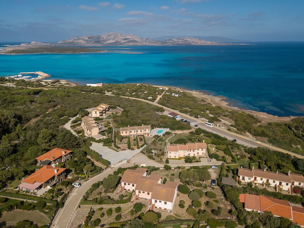 AffittaSardegna - Janna Apartments