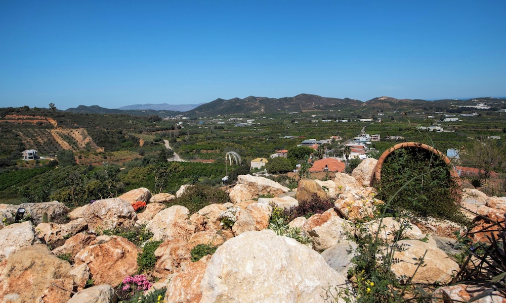 Villa Arithea