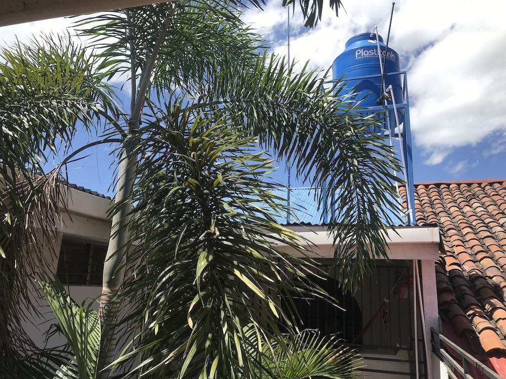 El Callejon Guest House