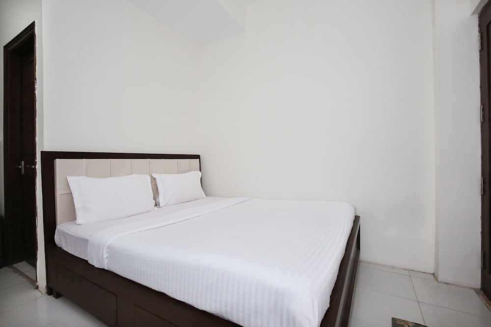 OYO 9308 Home Valley View 2 BHK Villa Near Kasauli