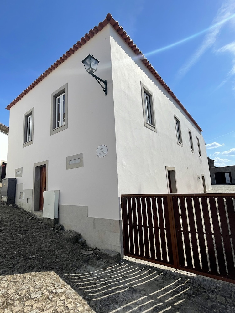 Casa de Sampaio view 3