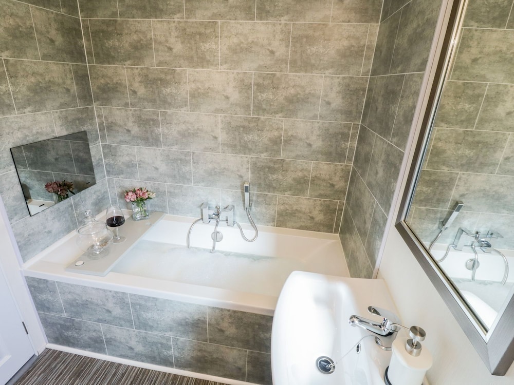 Rockpool Retreat