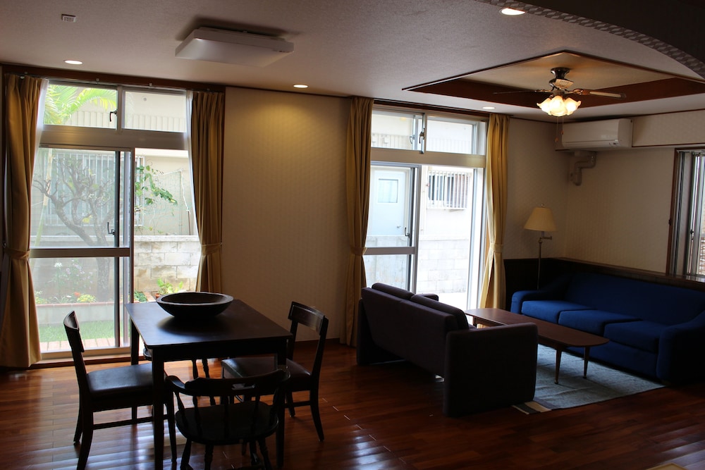 Condominium Sango