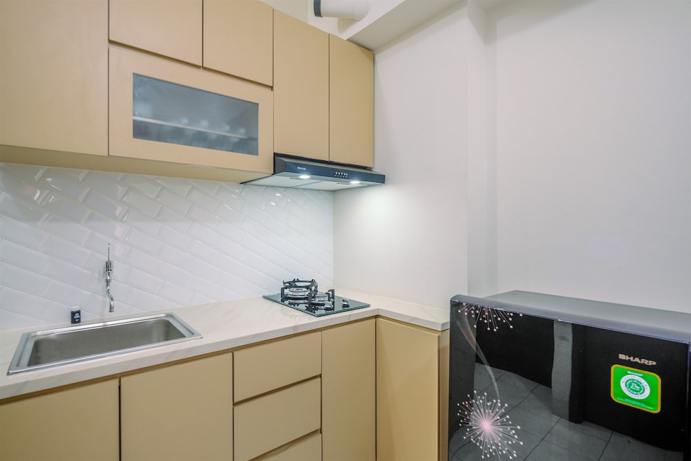 Nice and Comfort 2BR at Podomoro Golf View Apartment