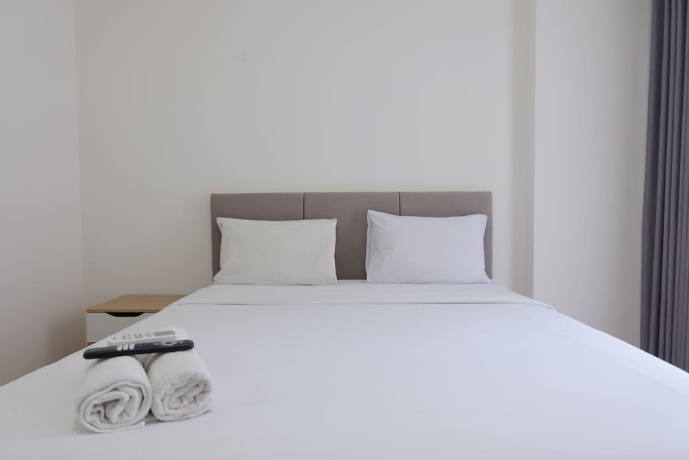 Scenic Studio At Apartment Landmark Residence Bandung