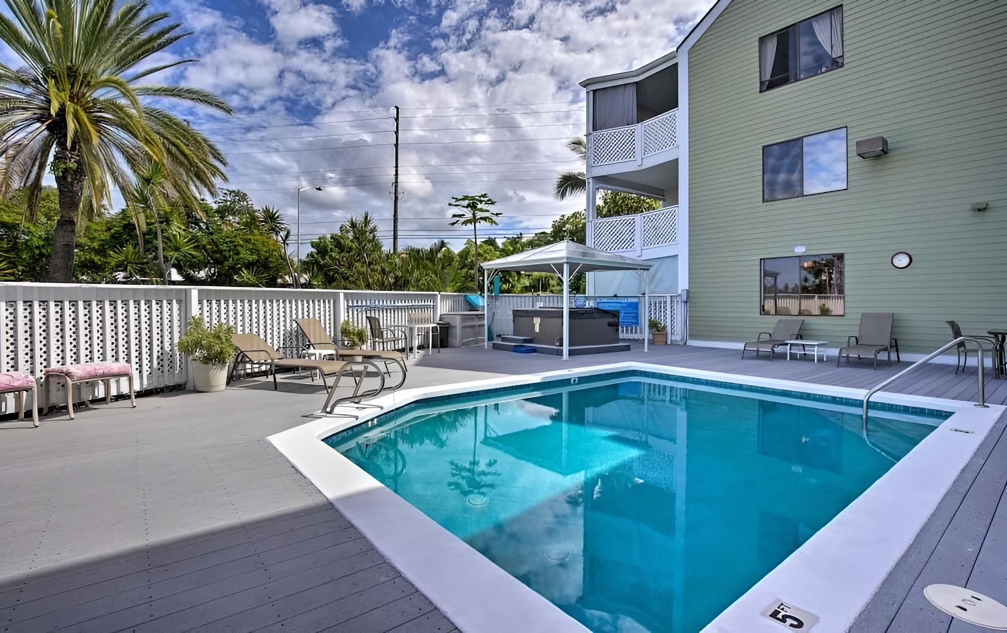 Kona West