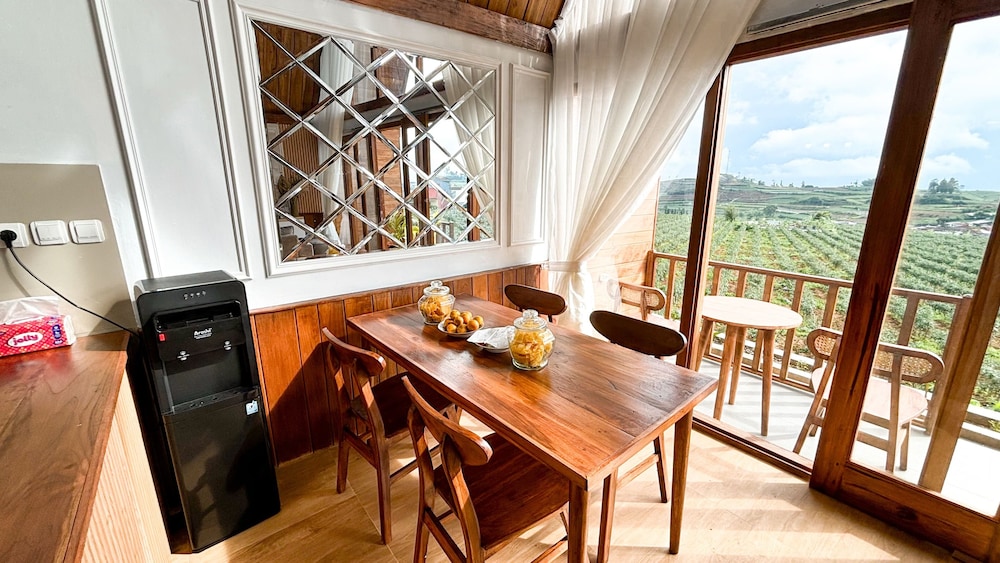 Hayasa Cabin Villa