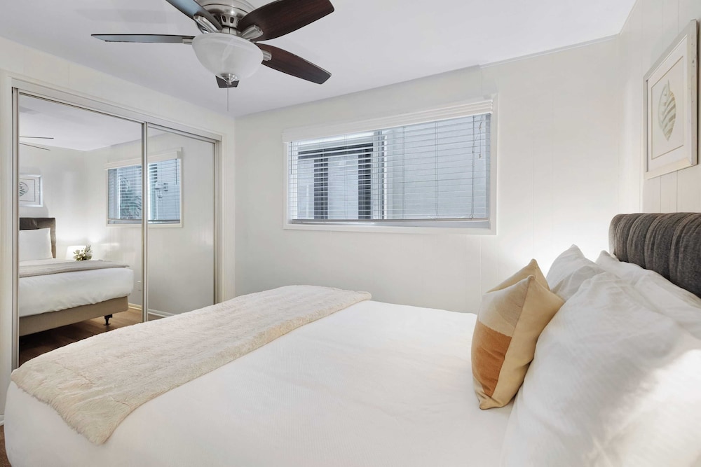 Balboa Breeze by Avantstay Beachfront Retreat + Ocean View