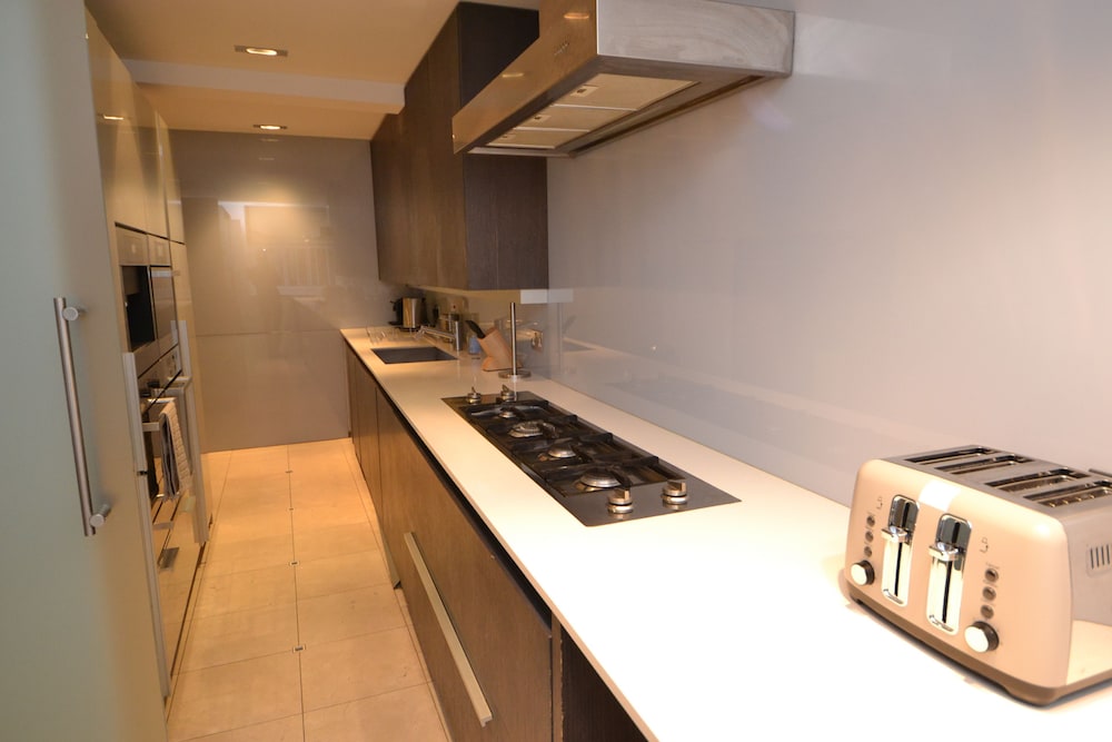 Luxury Hyde Park