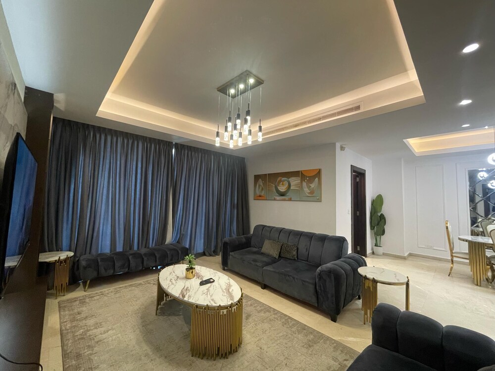 2beroom Apartments in Eko Atlantic City