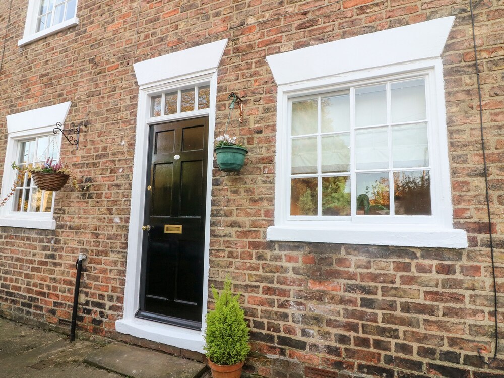 Court Cottage