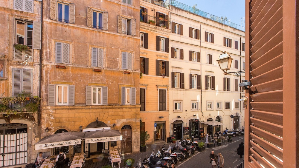 Rental in Rome Bovari