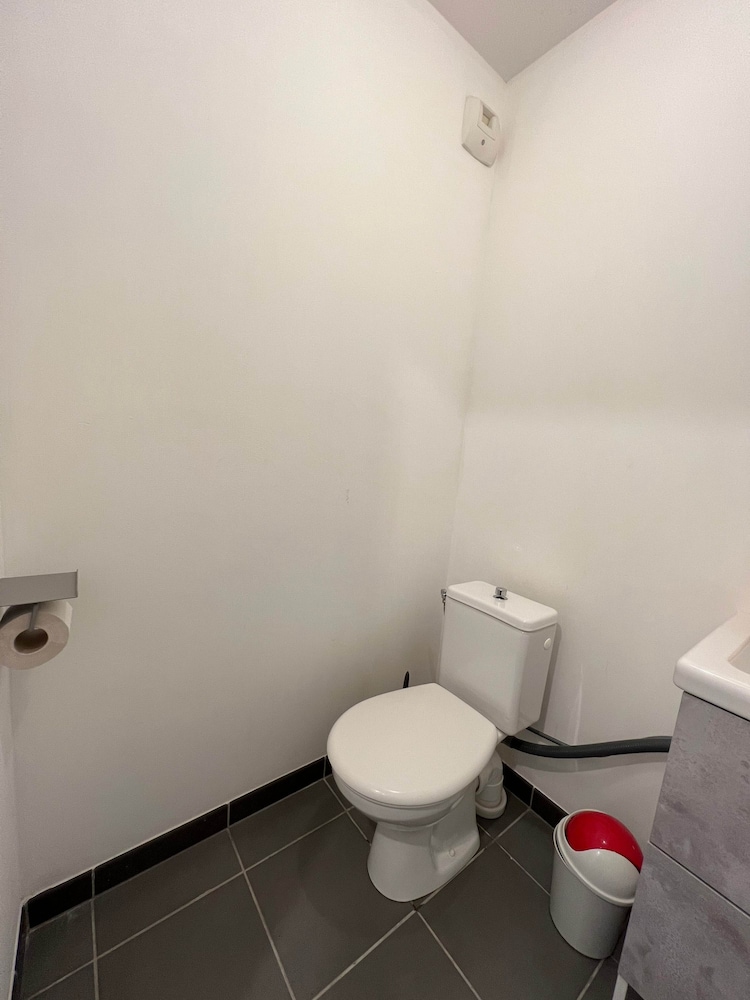 Le Quinze Sols - 5p - Blagnac - Parking