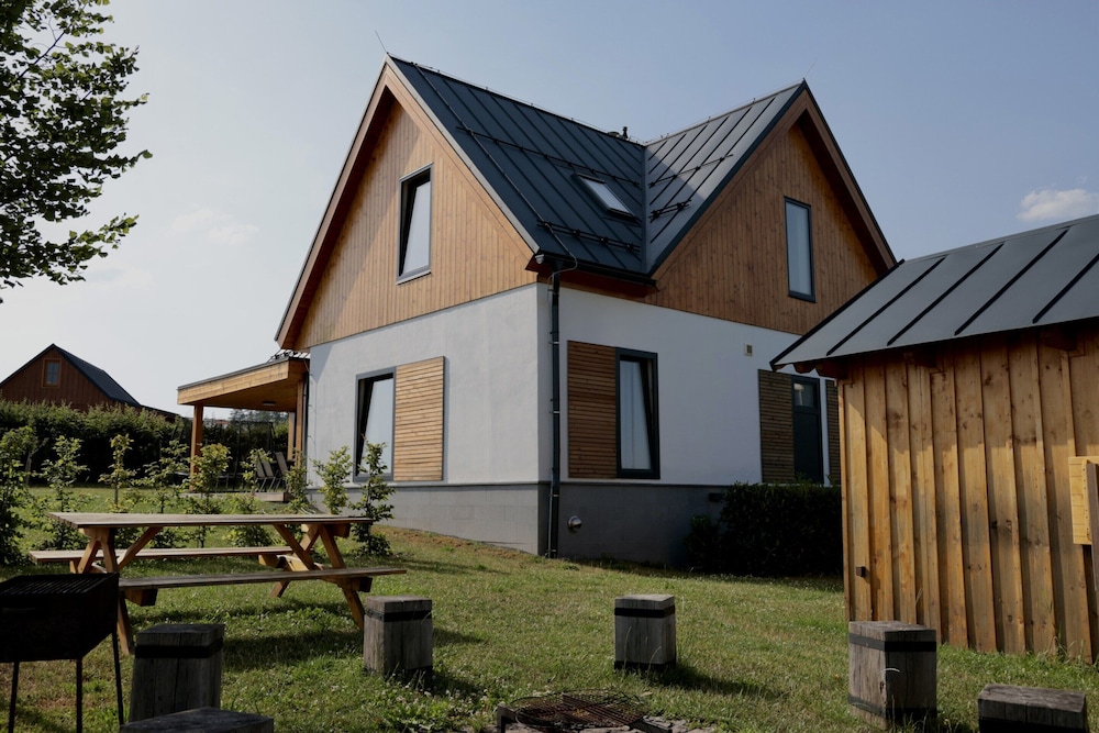 Chalet in Cista Near Ski Slopes