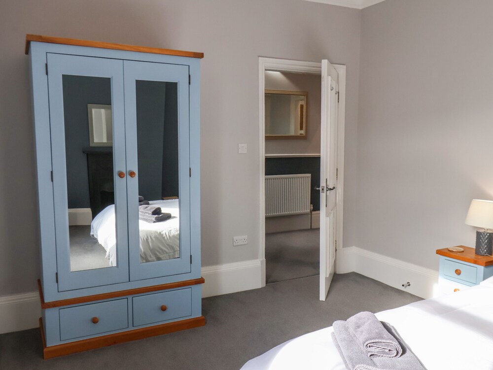 11 Highfield view 2
