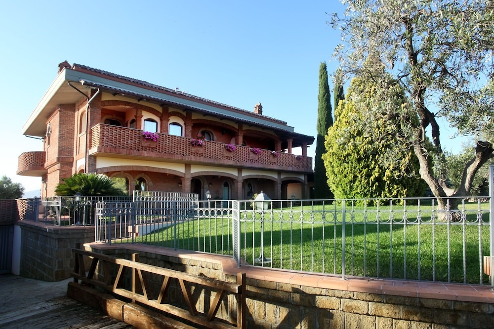 Photo 20