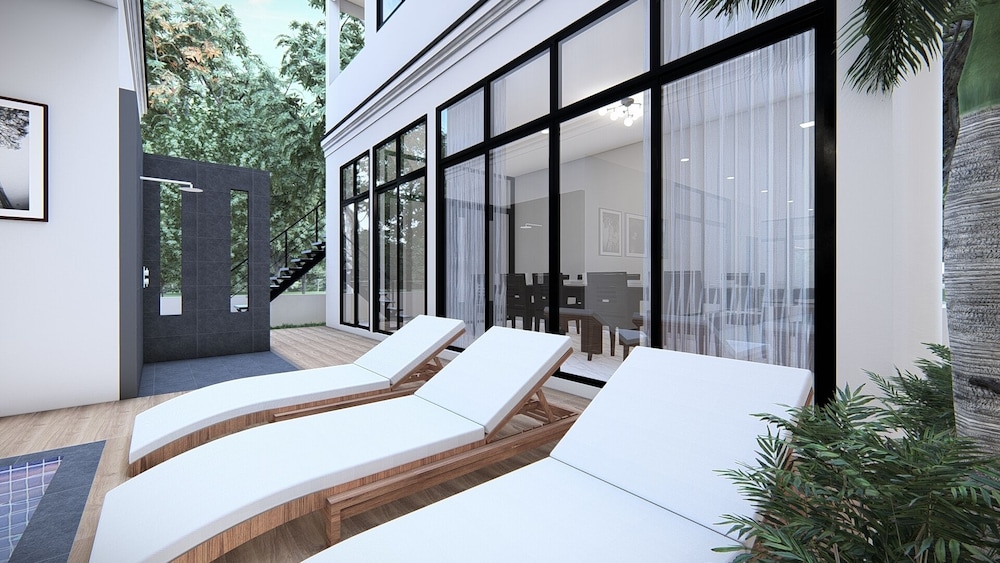 supreme villa Pattaya