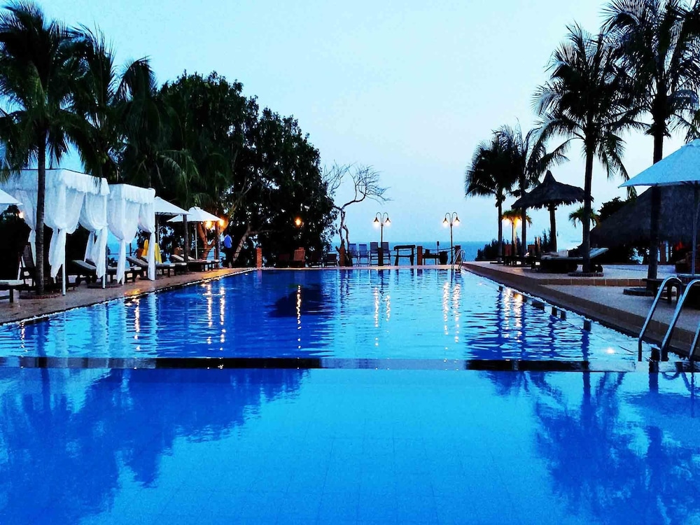 Melon Resort Mũi Né