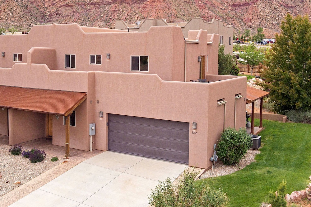 Southgate 2 by MoabCondos4Rent view 3