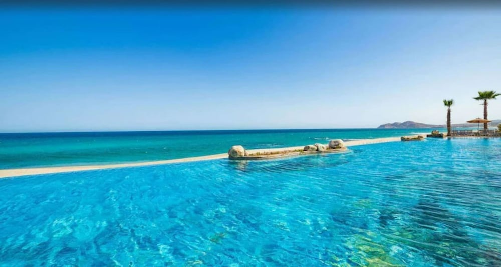 2BD Villa La Valencia Ocean View 5 Star Resort