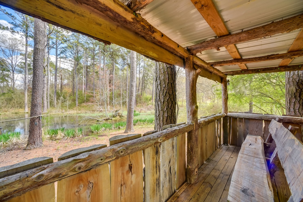 Peaceful Guntersville Cabin: Fire Pit, Near Lake! - Property Image 14