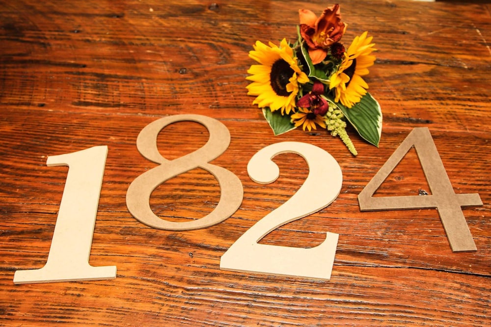1824 House