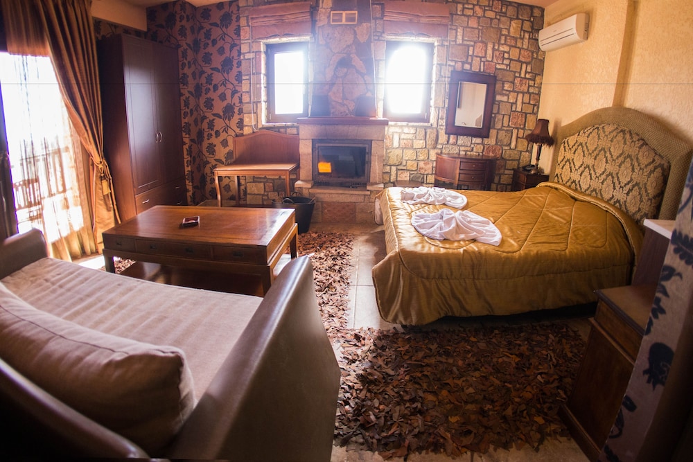 Silva Suites