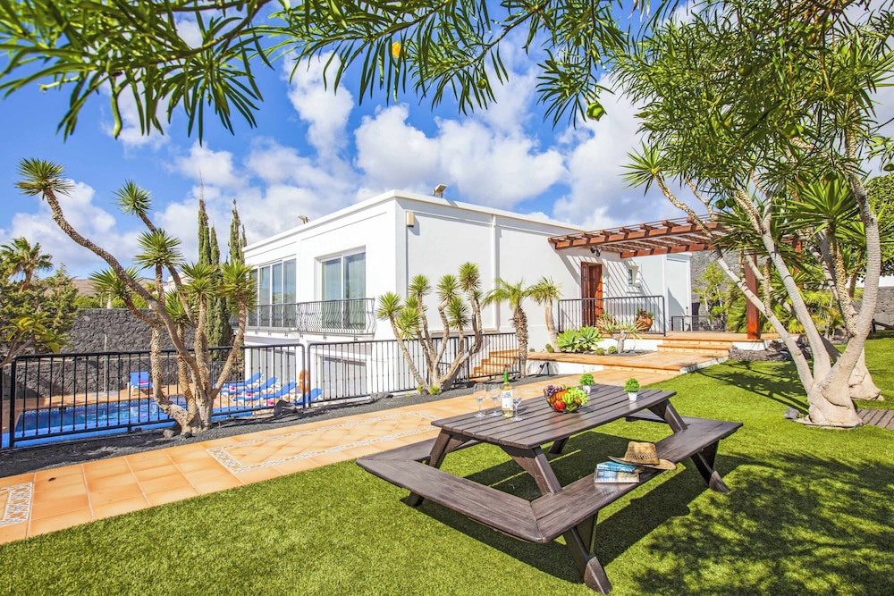 Casa Calero