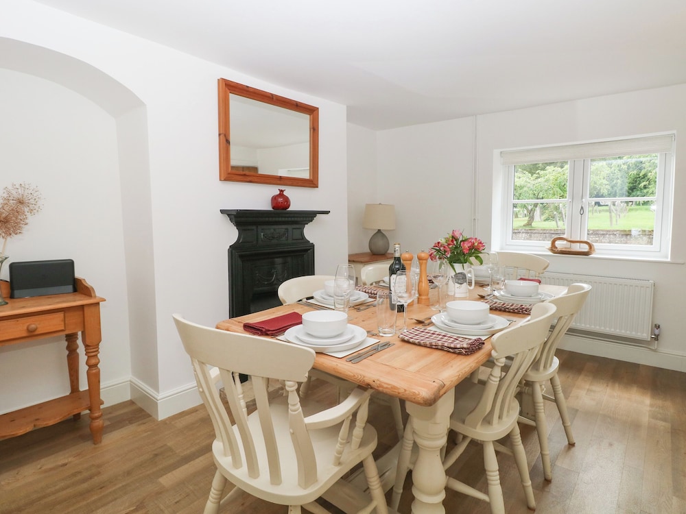 Pear Tree Cottage