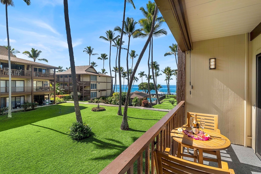 Beautifully Updated Oceanfront Condo - AC - Concierge Included - Vrkcv