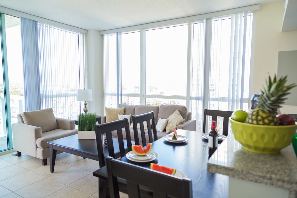 Oaks on the River Boutique Residences