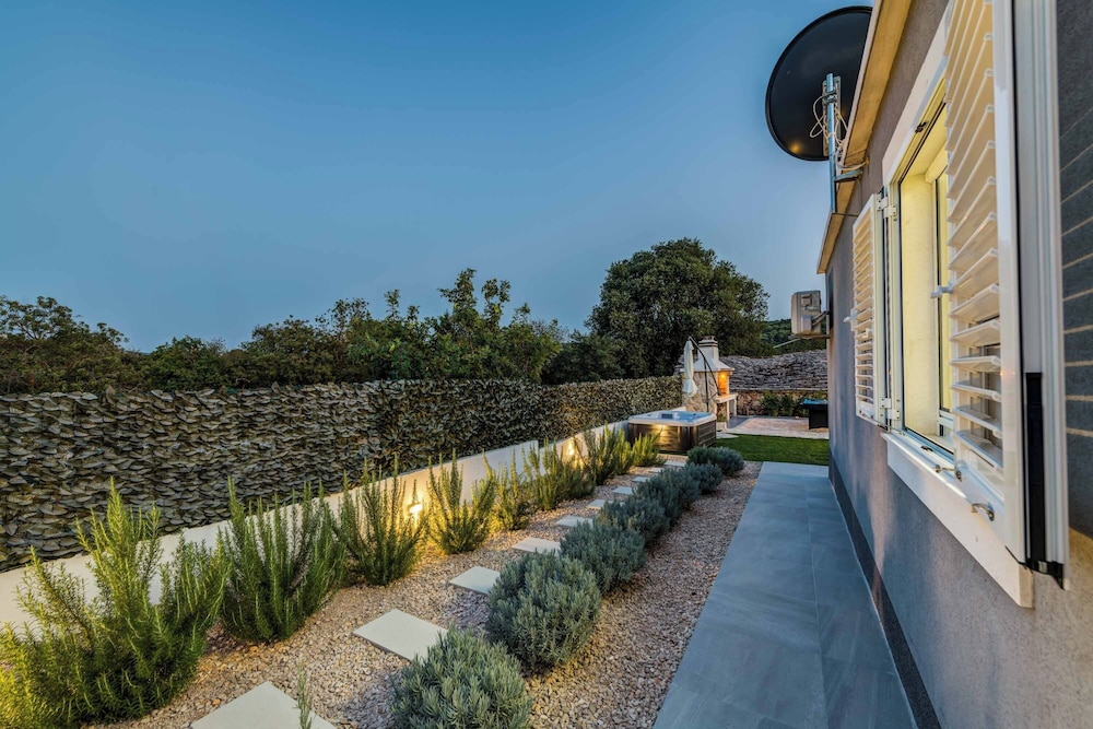 Villa Tranquil Rest