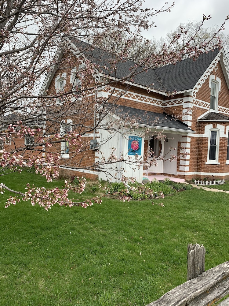 Emily's Place B&B