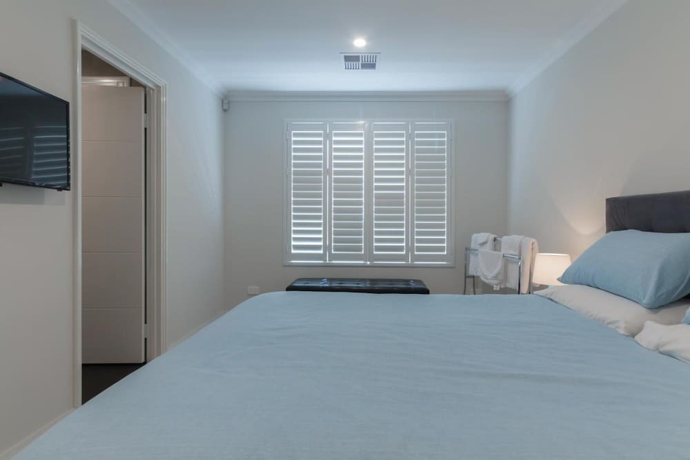 Epsom on Swan B&B - Adults Only